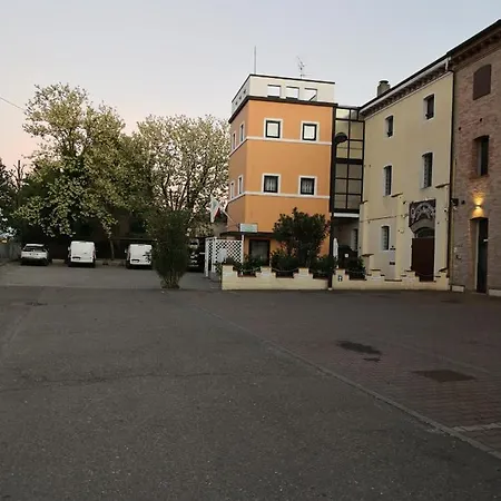 La Cantina Hotell Alfonsine