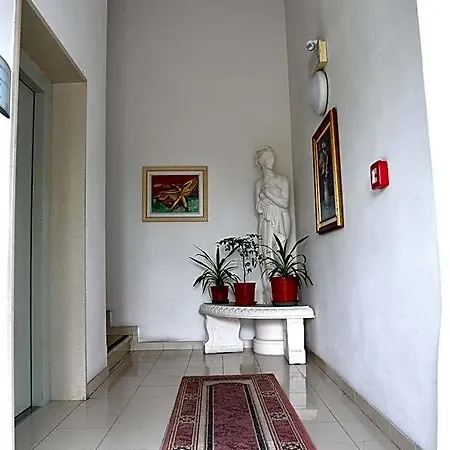Otel La Cantina