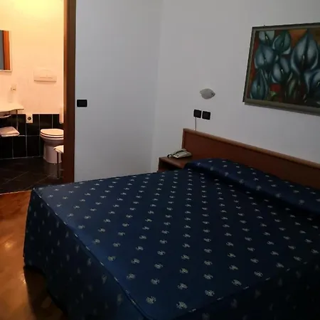 Otel La Cantina